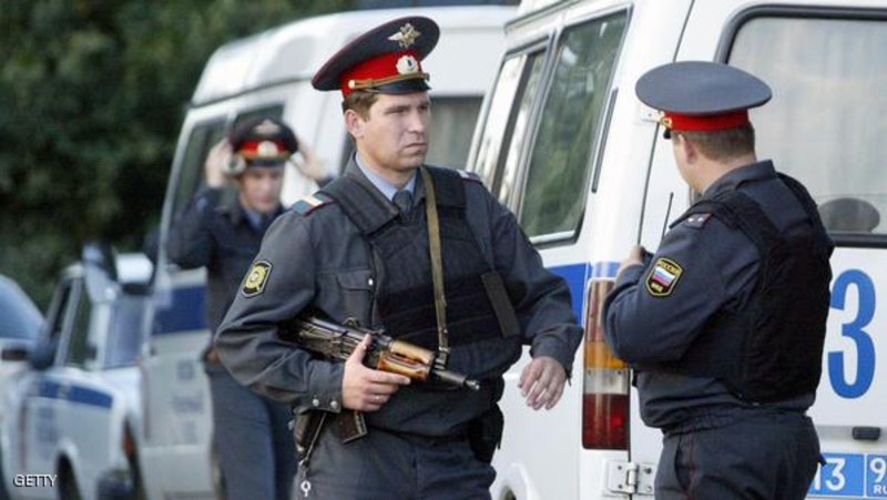 مسلح يفتح النار داخل مصنع في موسكو ويقتل شخصا ويحتجز رهائن