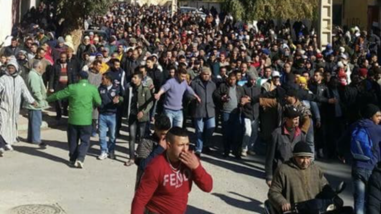 رغم الحوار.. ترقب وإعداد للإحتجاج بأوطاط الحاج