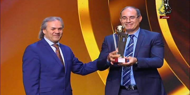 الزاكي أفضل مدرب في الجزائر (فيديو)