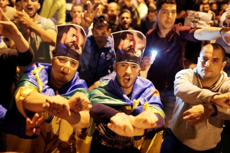 سلطات الحسيمة تمنع ندوة حول الحراك