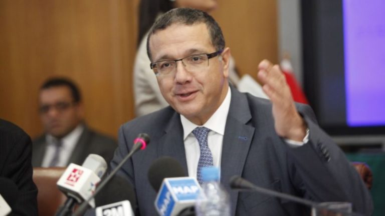 التعويم والبرلمان يخرجان بوسعيد عن صمته