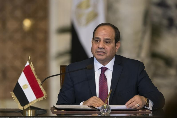 السيسي ورئيس الأركان يترشحان لإنتخابات مصر