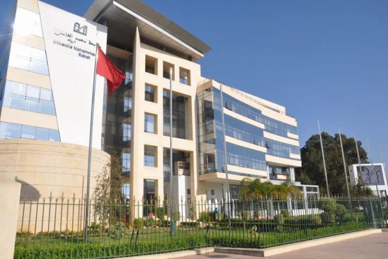 غليان وسخط بجامعة محمد الخامس بسبب أساتذة “أشباح”