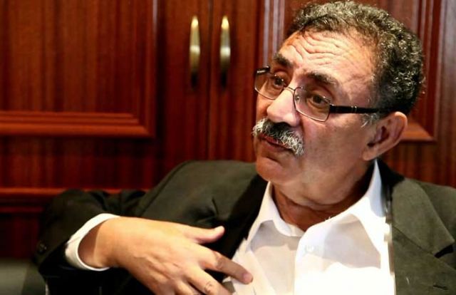 ابن عم الملك محمد السادس ينعي مطارد “ناهبي المال العام”