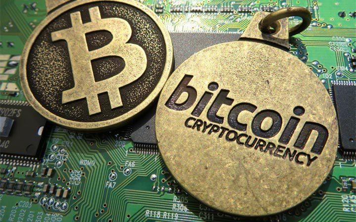 اعتقال علماء روس بسبب البيتكوين