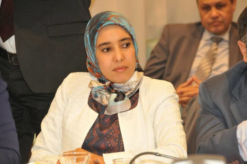 ماء العينين مجيبة عن 3 أسئلة لـ”آشكاين”: قوى انتهازية أفشلت حركة 20 فبراير