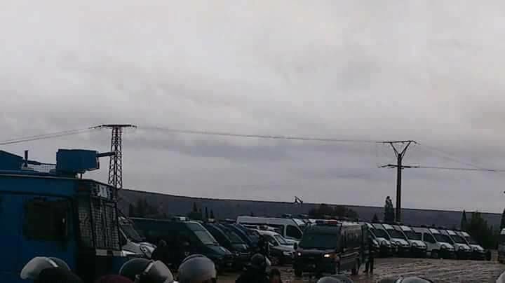 إنزال أمني وإضراب عام.. وأنباء عن اعتقالات بجرادة (صور)