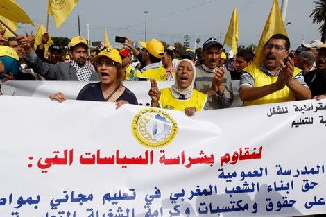 نقابة تعليمية تستقبل أمزازي بإضراب عام ومسيرات احتجاجية
