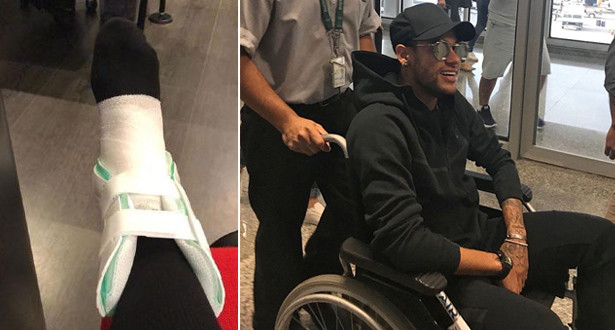 نيمار يظهر بكرسي متحرك استعدادا لعملية جراحية