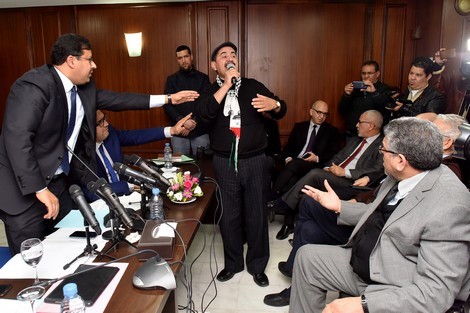 هيئة حقوقية تطالب بالتحقيق في وجود “شبكة صهيونية تتدرب على السلاح بالمغرب”