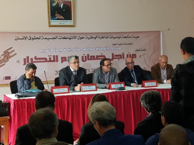 بنعبد السلام للرميد: تعويضات جبر ضرر ضحايا الجمر والرصاص يجب أن يدفعها المسؤولون عن الإنتهاكات
