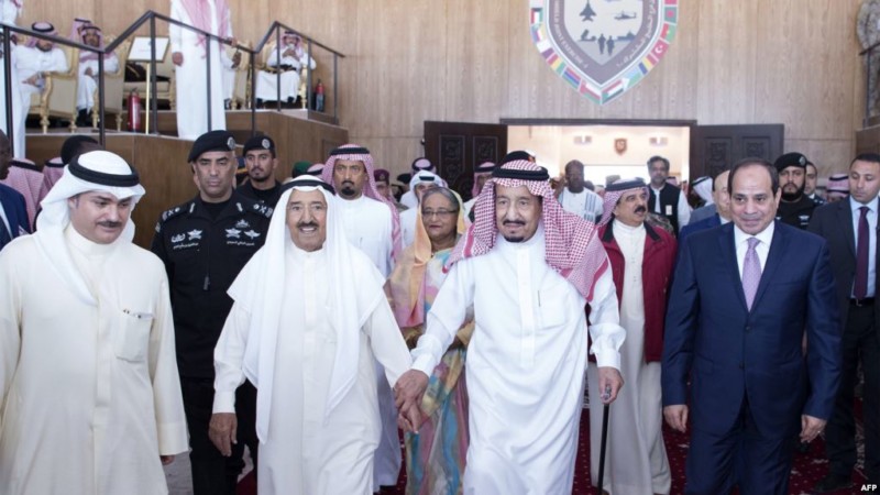 القمم العربية… من لاءات الخرطوم إلى توسل إسرائيل لقبول السلام