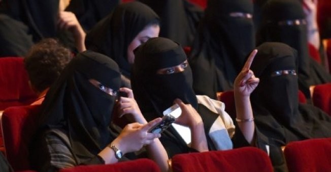 السعودية..افتتاح أول دار للسينما وبدون فصل بين الجنسين