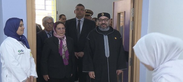 الملك يدشن مركزا للتكوين في المهن التربوية والاجتماعية