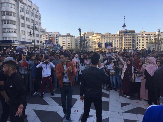 تلميذ طنجة يُخرج المئات للاحتجاج (فيديو+صور)