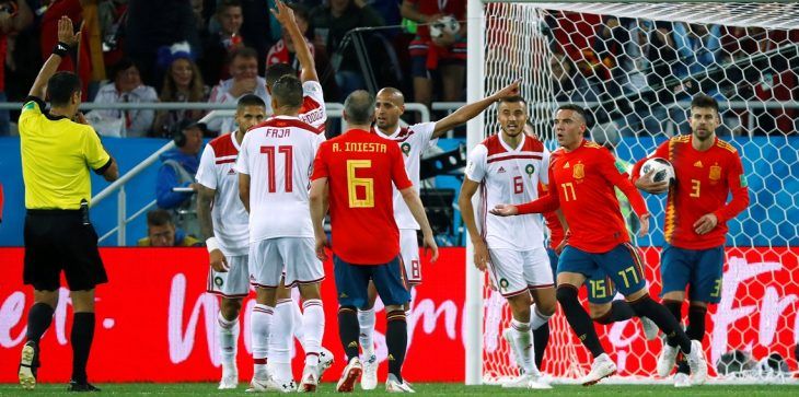خبير تحكيمي يكشف حالات الظلم التي تعرض لها المنتخب المغربي