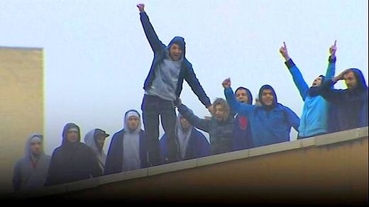 نشطاء “حراك الريف” بإسبانيا يخوضون معركة الأمعاء الفارغة