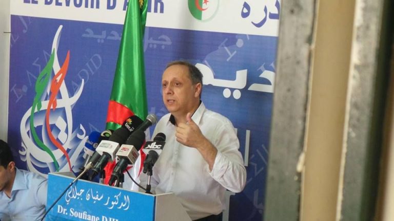 معارض جزائري يدعو الجيش للإنقلاب على بوتفليقة