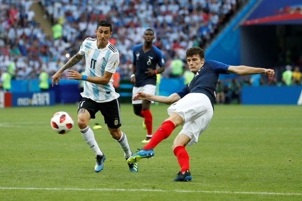 فيفا يعلن عن أجمل هدف فى مونديال روسيا (فيديو)