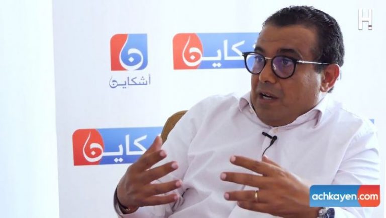 المقرئ الزايد فيه!