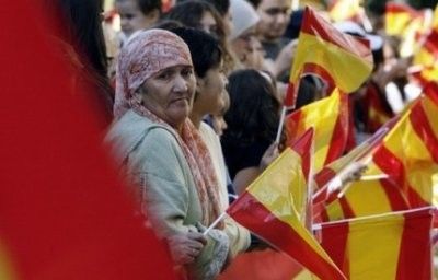 إسبانيا تحرم مهاجرة من الجنسية بعد تشبتها بمغربية سبتة