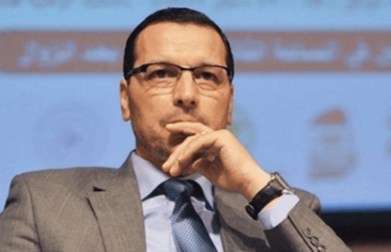 مرسوم يكشف جهل الصمدي بما يقع من تغيير في المؤسسة التابعة لوزارته (وثيقة)