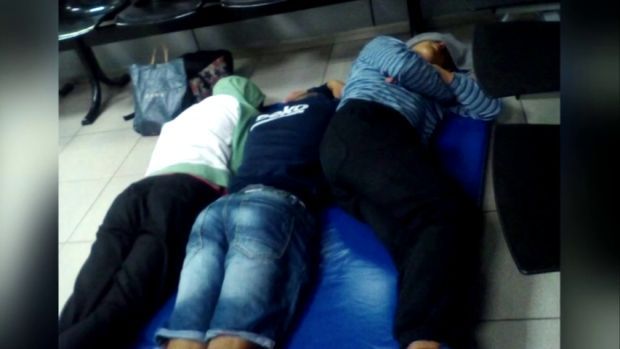 أطفال مغاربة يتعرضون للإهانات في إسبانيا (فيديو)