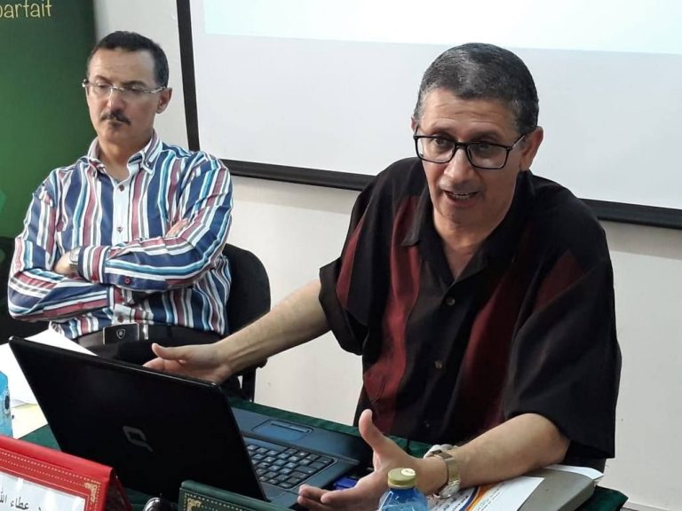 أكاديمي: مبررات أمزازي حول إستعمال الدارجة تخفي الدوافع الحقيقية