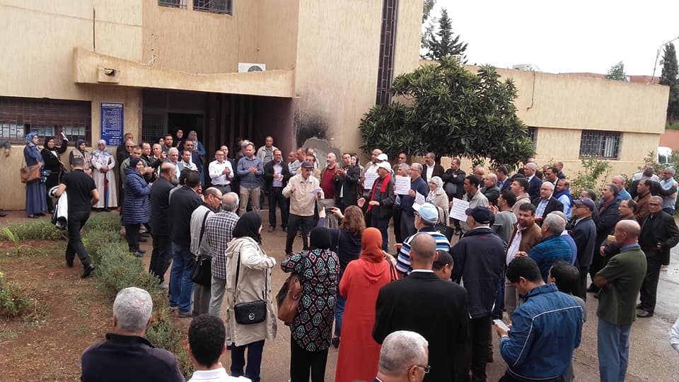 اندلاع احتجاجات ضد إعفاء مدير بسبب تعنيف تلميذة خريبكة