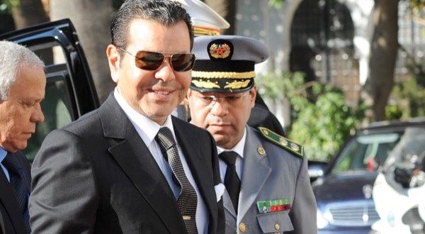 مولاي رشيد يمثل الملك في تشييع جثمان كوفي عنان