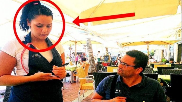 قبل 30 سنة طرد الأب عائلته من المنزل ولكن عندما شاهد الإبن هذه المرأة إتضح كل شيء