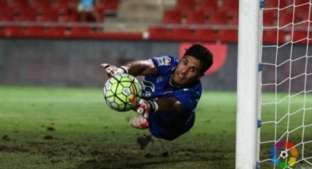 فيديو .. منير المحمدي ينقد فريقه في الدقائق الأخيرة بتصدي خيالي و جنون المعلق