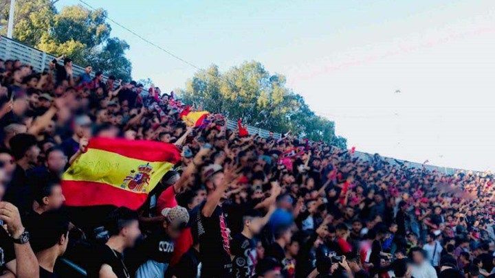 القضاء يقول كلمته في حق مشجع متهم بـ”تمجيد” العلم الإسباني