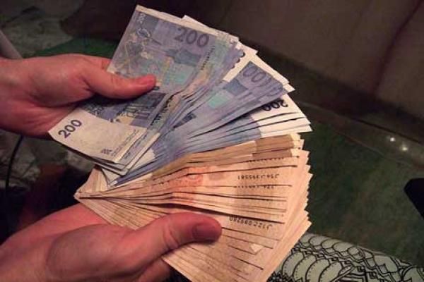 معلومات دقيقة من “الديستي” تقود لاعتقال مُزوري العملة
