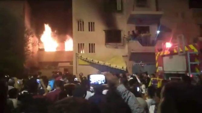 فاس.. حريق يخلق هلع وفزع وسط طلبة الحي الجامعي سايس (صور)