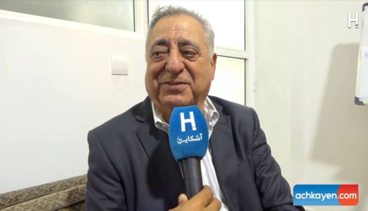 زيان يصف برلمانيي الحلوى بـ”الهجيج”