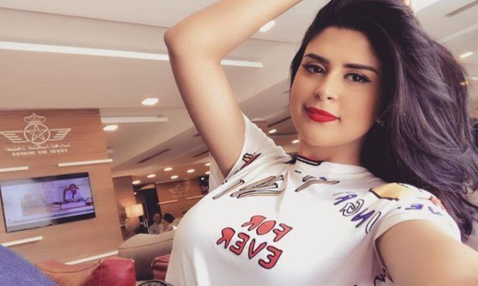 هكذا رد سكيزوفرين ساخرا من شوهة سلمى رشيد (فيديو)