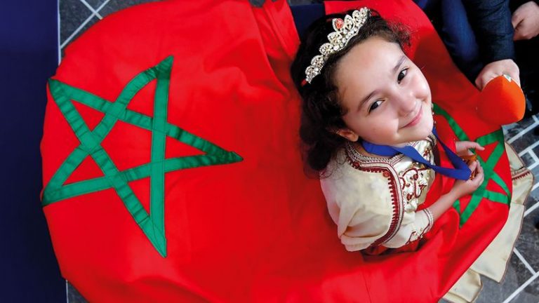 تصريح التلميذة مريم أمجون بطلة تحدي القراءة العربي بعد عودتها إلى أرض الوطن (فيديو)