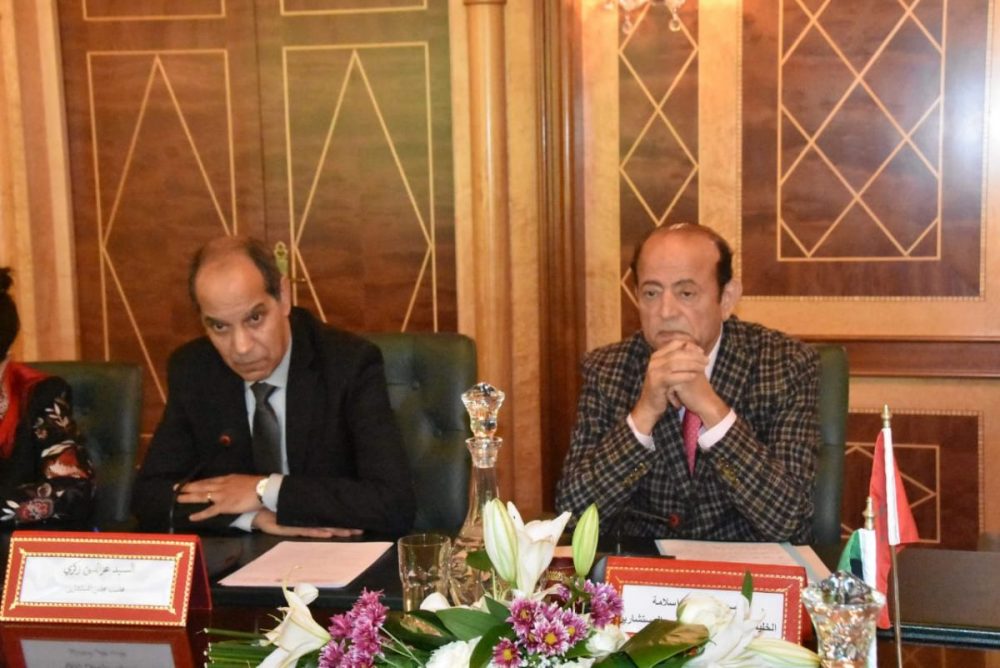 سلامة يجري محادثات مع وفد عن المجلس الأعلى لليبيا ( صور)