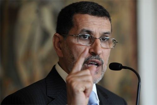 مشكل “البونات”  يدفع العثماني لفتح حوار مع التجار