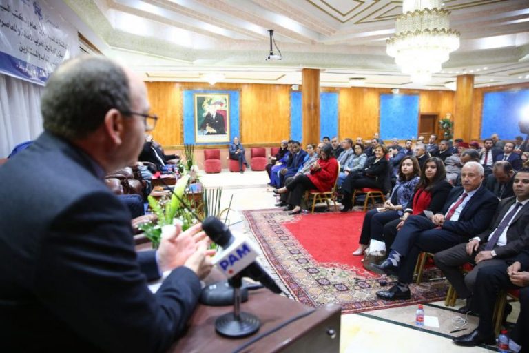 بنشماس يدعو برلماني حزبه إلى النزول للميدان
