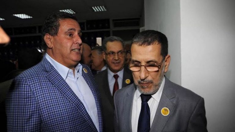 قيادي بـ”البيجيدي”: الأحرار يقف وراء ترويج “صور” ماء العينين