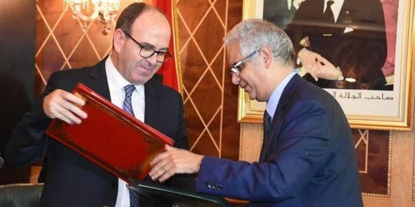 “البام” يقطر الشمع على نزار بركة بخصوص التدريس بالفرنسية
