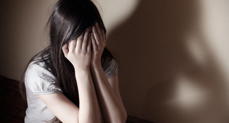 وزارة التربية تخرج عن صمتها حول تحرش أستاذ بتلميذته في البيضاء