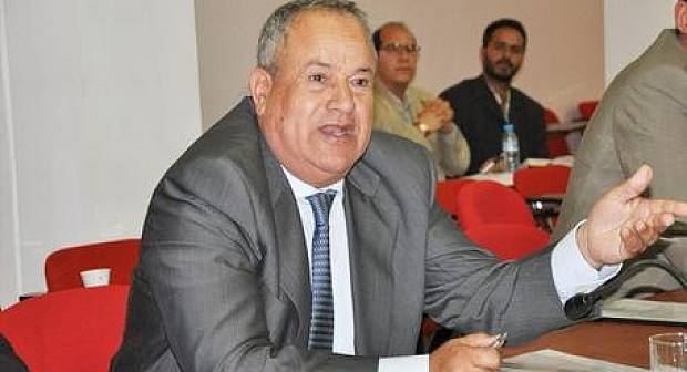 البرلماني أبرشان يطالب لفتيت بإغلاق مقهى يجلس فيه معارضيه(فيديو)