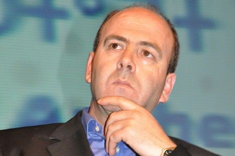 بن شماش: يجب تعديل الدستور فالمغرب يعيش حالة انحباس