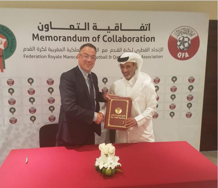 السوبر يتوج بتوقيع اتفاقية شراكة بين الجامعة المغربية والاتحاد القطري لكرة القدم