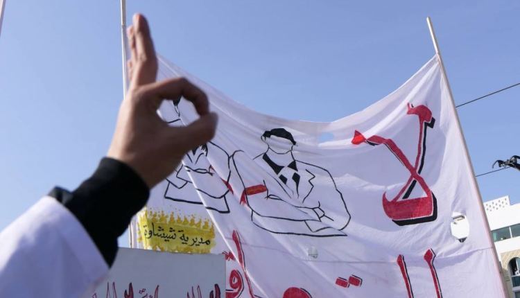 الأساتذة المتعاقدون يهددون بسنة دراسية بيضاء