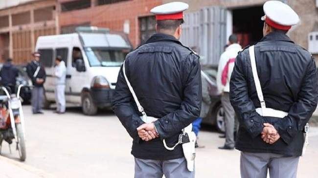 وفاة شخص داخل سيارته يحير السلطات الأمنية في الداخلة (صورة)