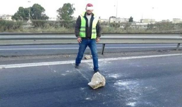 توقيف عصابة خطيرة ترشق مستعملي الطريق السيار بالحجارة